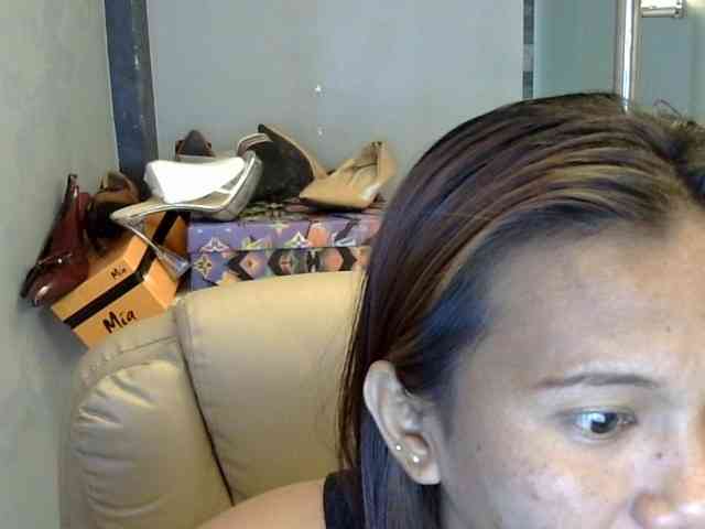 RainbowGoddess webcam