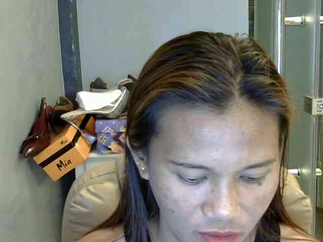 RainbowGoddess webcam