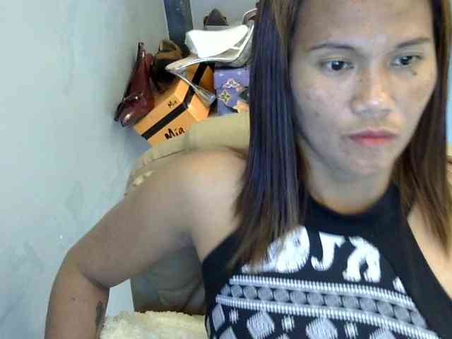 RainbowGoddess webcam