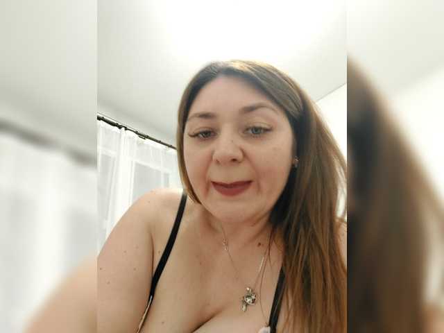 BongaCams LillyJosepha is Freechat LillyJosepha — Hey, my amazing viewers! It's so great to have you here! Tips are always appreciated and will make the stream even more fun!