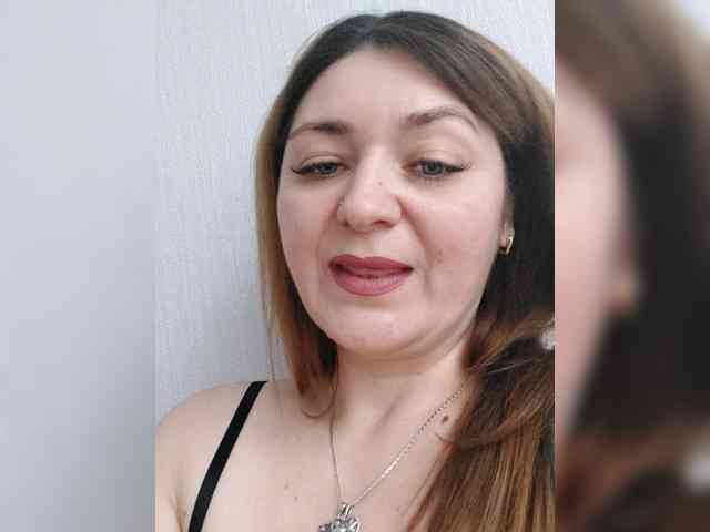 live sex webcam LillyJosepha