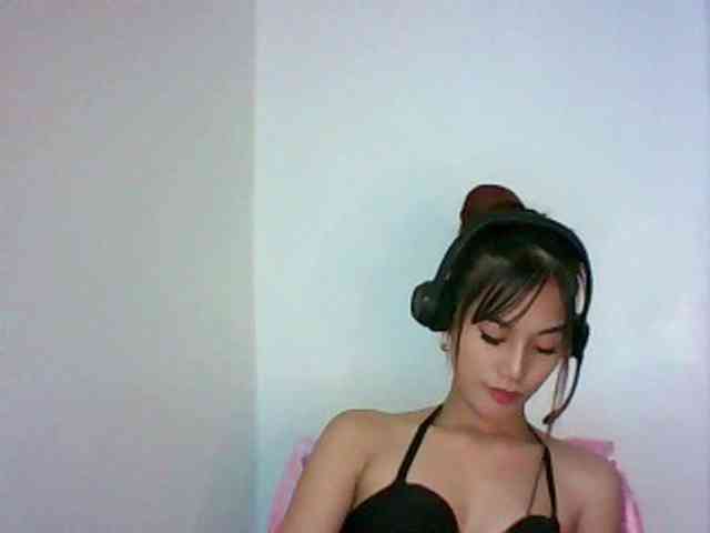 SlowBurnBabe69 webcam