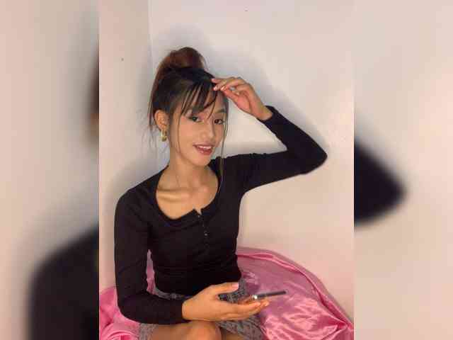 SlowBurnBabe69 webcam