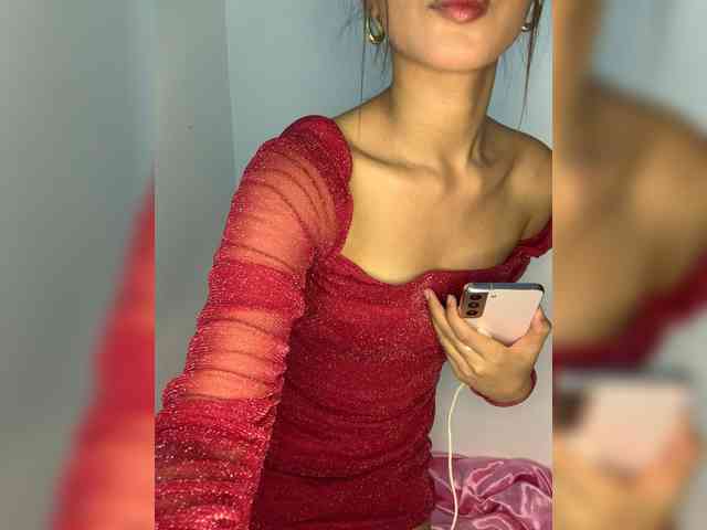 SlowBurnBabe69 webcam