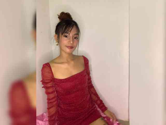 SlowBurnBabe69 webcam