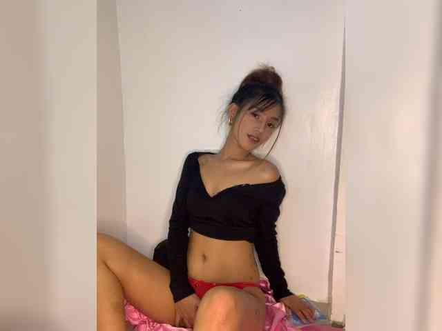 SlowBurnBabe69 webcam