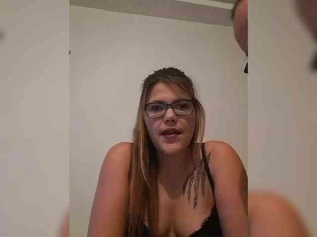 angelina69s webcam