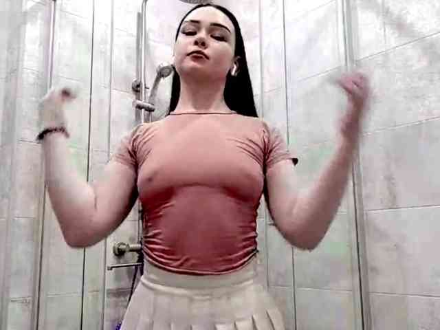 MiaAsterr Live Webcam on BongaCams