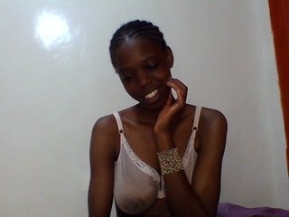 Sexxybellah6's Live Webcam