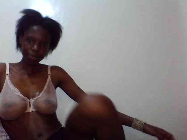 Sexxybellah6 webcam