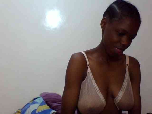 Sexxybellah6 webcam