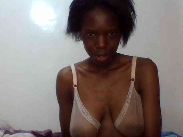 Sexxy-Bella6 Live Webcam on BongaCams