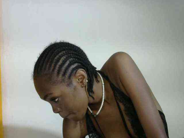 Thickpetite-1 webcam