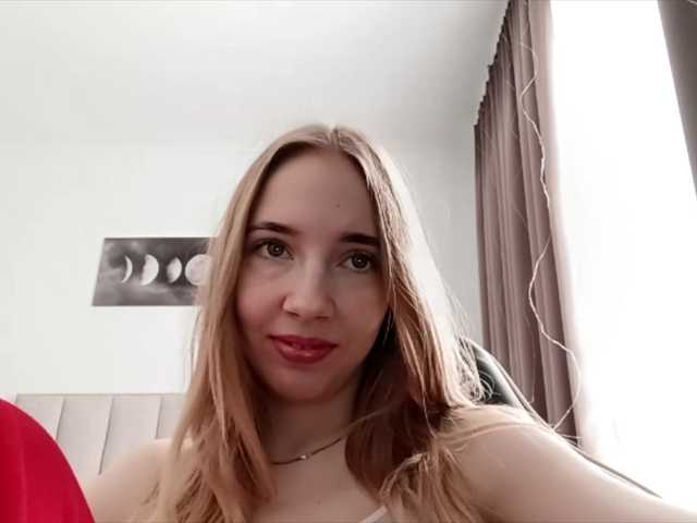 VioletteReeves webcam
