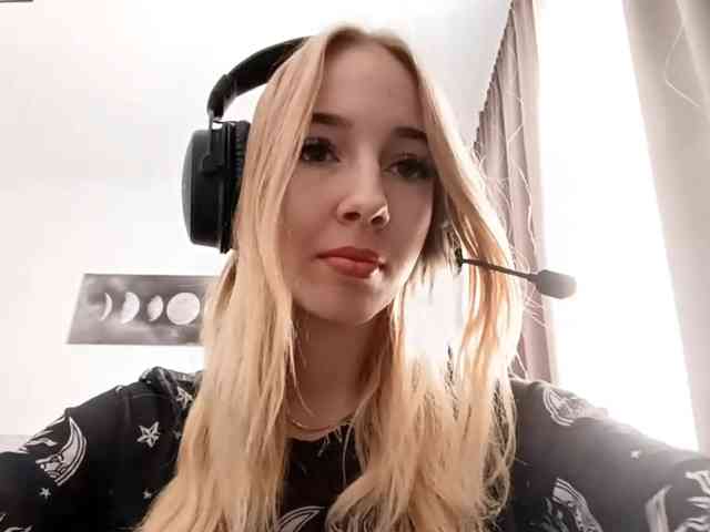 VioletteReeves webcam