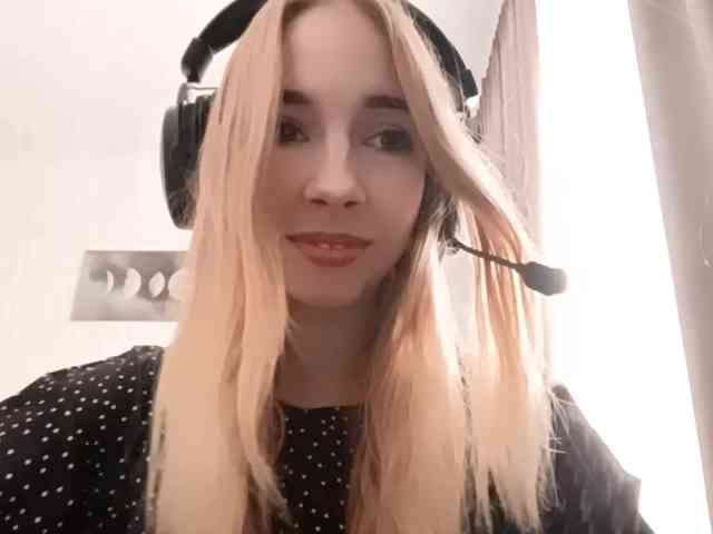 VioletteReeves webcam