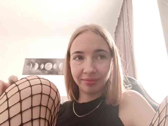 VioletteReeves webcam