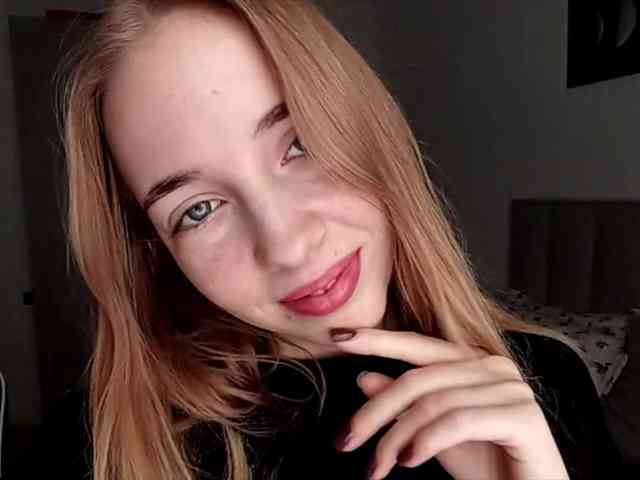 VioletteReeves webcam