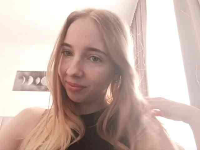 VioletteReeves webcam