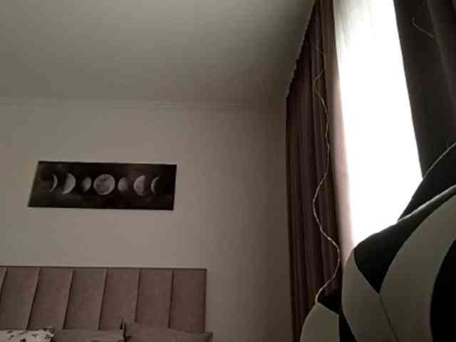 VioletteReeves webcam