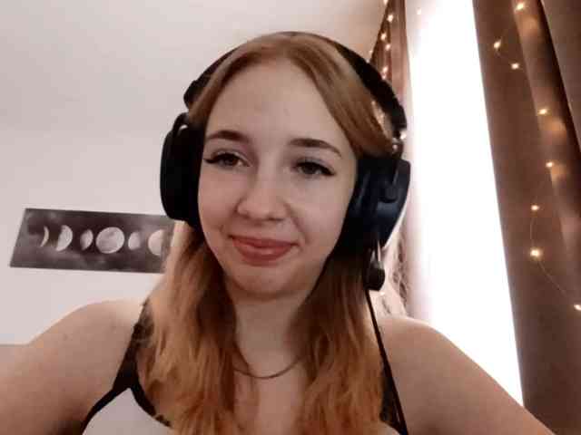 VioletteReeves webcam