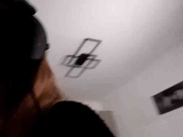 VioletteReeves webcam