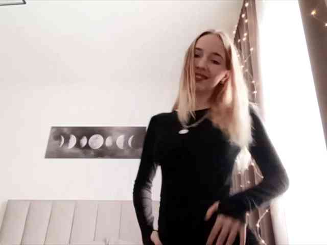 VioletteReeves webcam