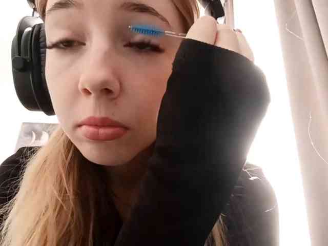 VioletteReeves webcam