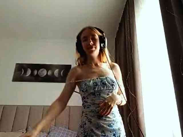 VioletteReeves webcam