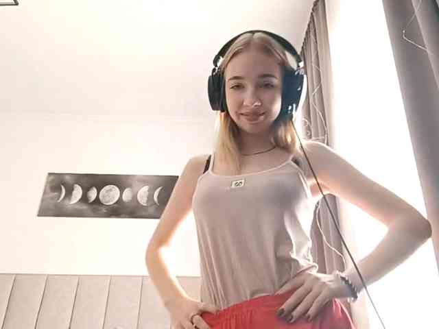 VioletteReeves webcam