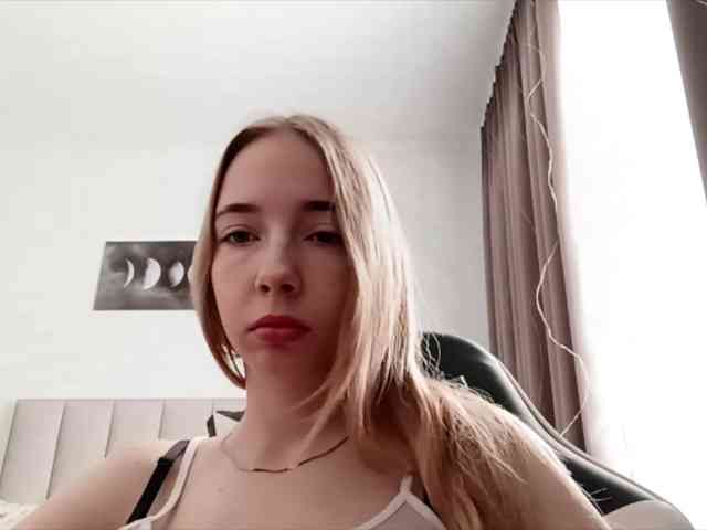 VioletteReeves webcam