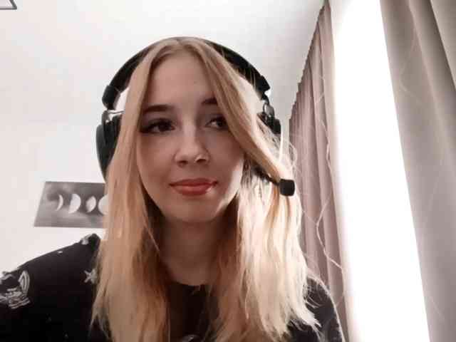 VioletteReeves webcam