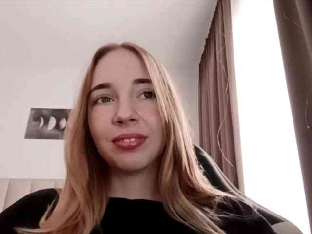 VioletteReeves webcam