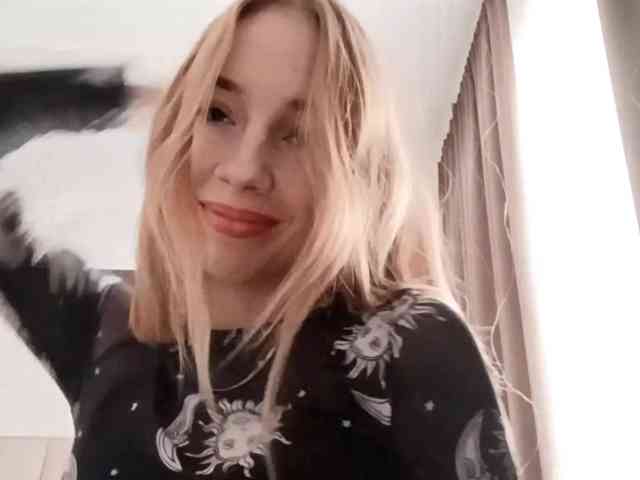 VioletteReeves webcam