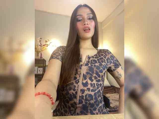 YourBabeMaliya Live Webcam on BongaCams