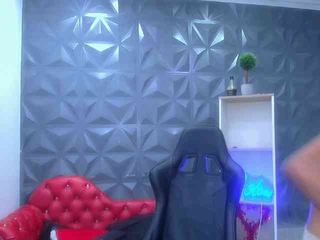 becky-lynch102 webcam