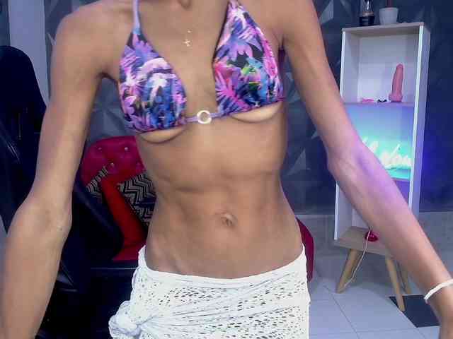 becky-lynch102 webcam