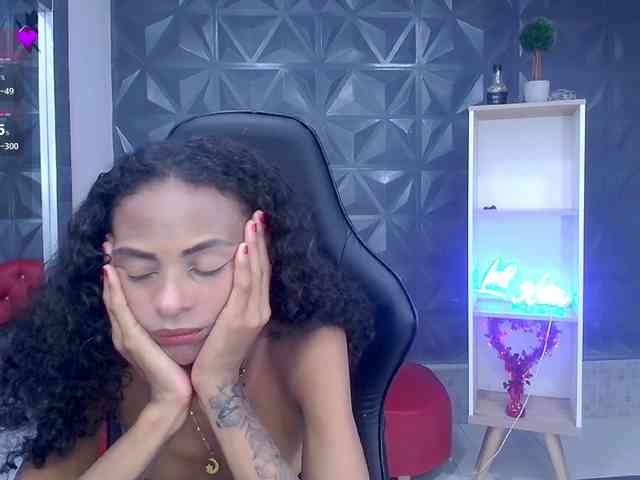 becky-lynch102 webcam