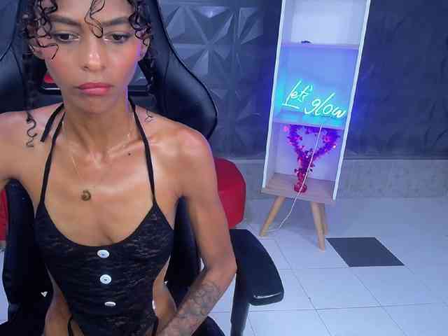 becky-lynch102 webcam