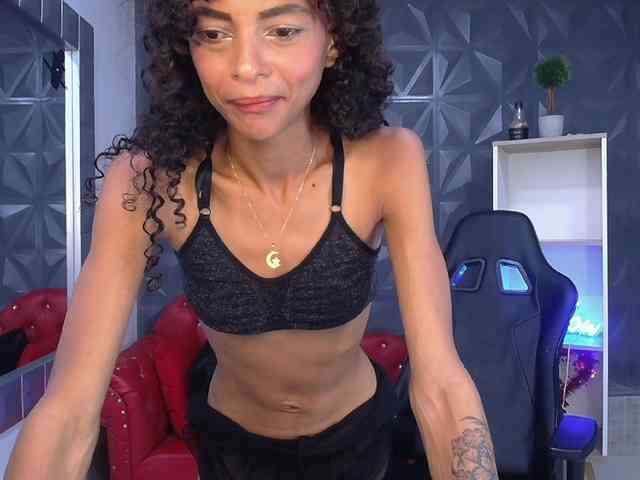 becky-lynch102 webcam