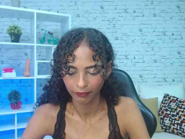 becky-lynch102 webcam