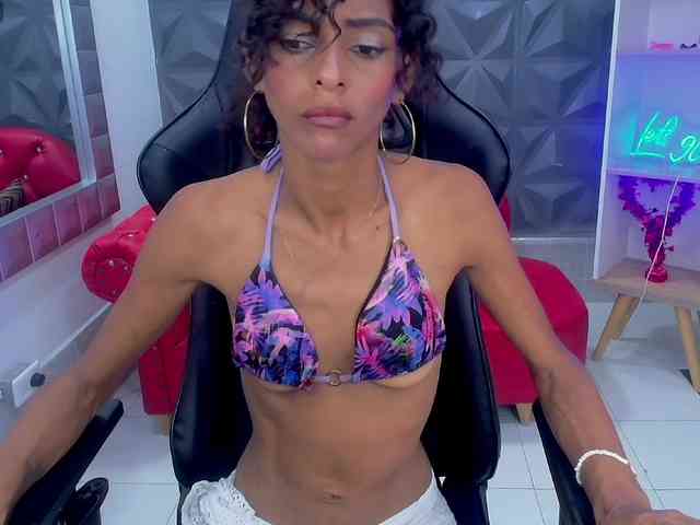 becky-lynch102 webcam