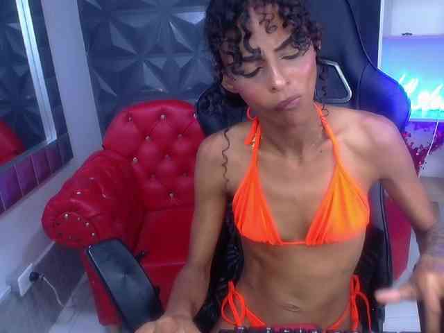 becky-lynch102 webcam