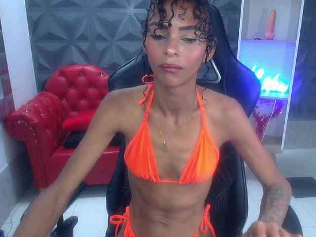 becky-lynch102 webcam