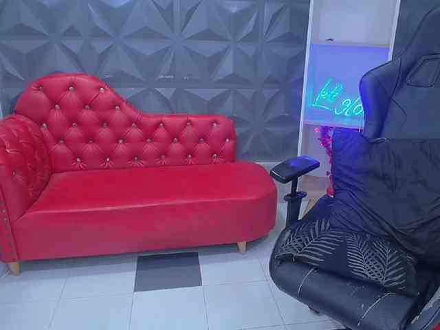 becky-lynch102 webcam