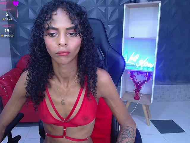 becky-lynch102 webcam