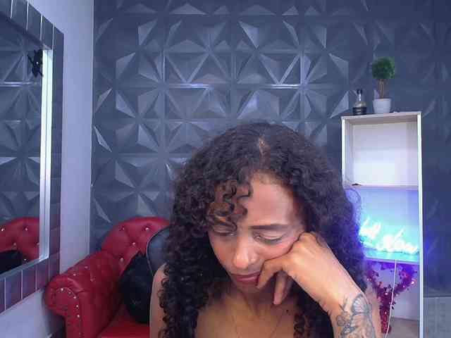 becky-lynch102 webcam