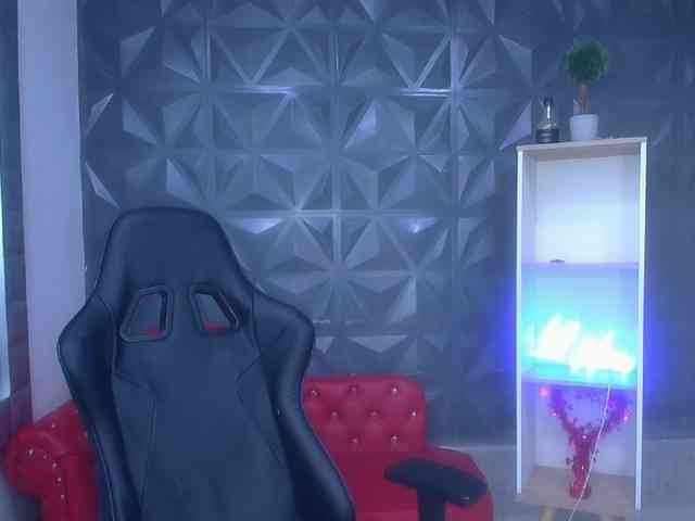 becky-lynch102 webcam