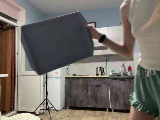 LinaWills Live Webcam on BongaCams