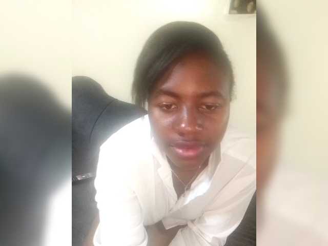 Butty-Mel9's BongaCams show and profile